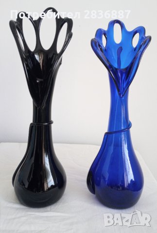 2 красиви стари български стъклени вази, снимка 1 - Вази - 31847750