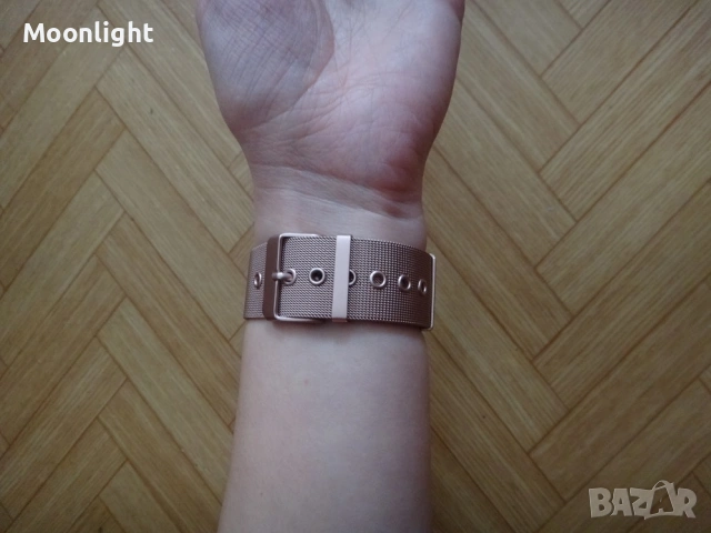 Нова Каишка за часовник Apple iWatch тип Milanese Loop - 40mm Rose Gold, снимка 8 - Каишки за часовници - 53035816