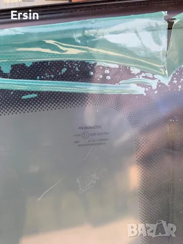 Чисто нов прозорец Dometic за Каравана Fendt С размер  600х520 за баня  Цена  за брой 600.00 лева, снимка 4 - Къмпинг мебели - 49322062