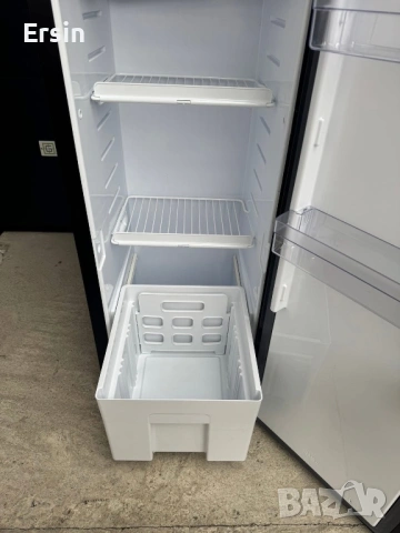 Хладилник Thetford N4142E+ (SLiM) Работи на : 12/220/газ (Свален от чисто нов Кемпер) , снимка 13 - Хладилни чанти - 52507399