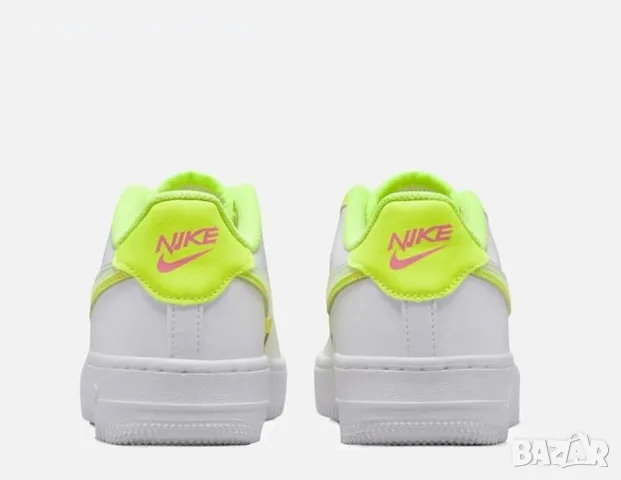 ОРИГИНАЛНИ Бели Маратонки Nike Air Force 1 LV8 GS White 36; 36,5; 37.5; 38; 38.5, снимка 4 - Спортни обувки - 56096064