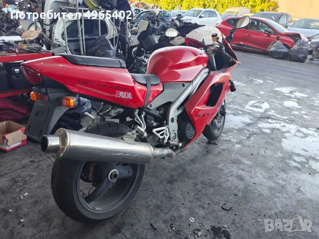 Triumph Daytona 955i на части, снимка 3 - Мотоциклети и мототехника - 56424573