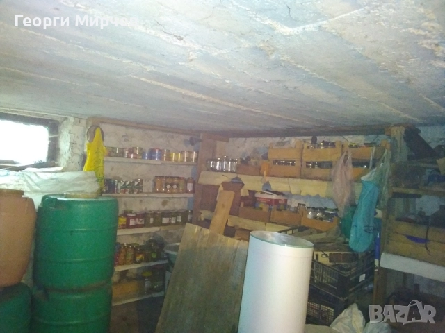 Продавам къща в Перник, кв.Варош -собственик , снимка 17 - Къщи - 52363455