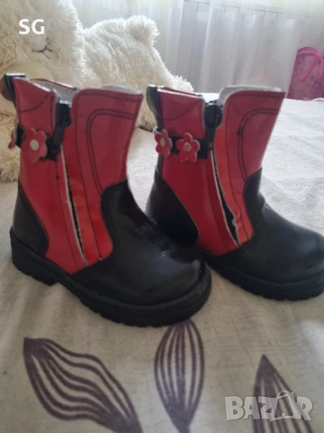 Бебешки зимни ботуши