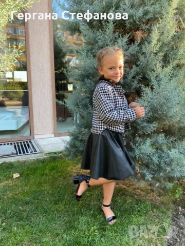 Мадамски сет 3 части  Палтенце,кожена пола и блузка  Размери -2г.3г.4г.5г. Цена -50 лв, снимка 3 - Детски комплекти - 34159194