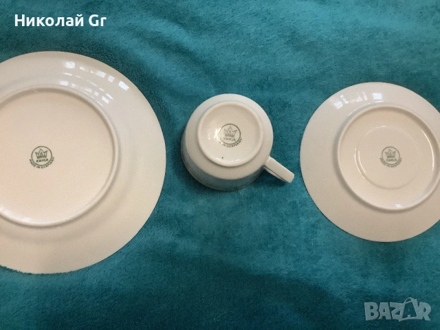Сервиз за кафе  позлата порцелан произведено в Германия не се използва отличен състояние, снимка 10 - Антикварни и старинни предмети - 53187905
