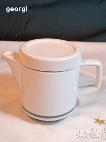 български порцеланов мини чайник каничка 29/4