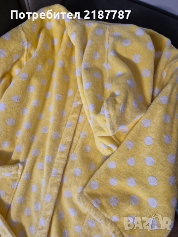 Детски халат 6-8 години, снимка 2 - Хавлии и халати - 52790162