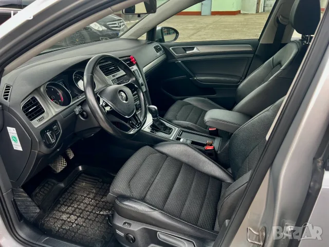 VW Golf 7DSG + втори комплект зимни гуми с джанти, снимка 8 - Автомобили и джипове - 56056186