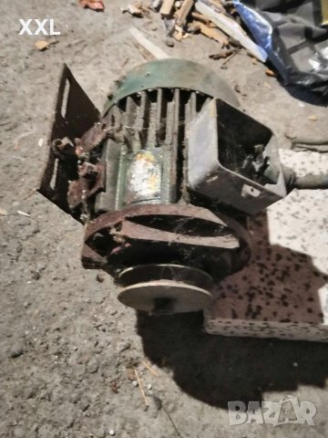 трифазни двигатели, снимка 2 - Други машини и части - 24234019