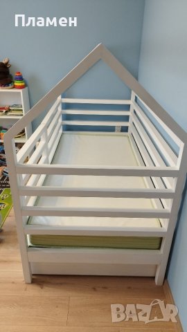 Детско легло тип къщичка с издърпващ се шкаф, снимка 2 - Спални и легла - 39571239