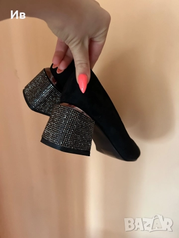 Нови дамски обувки😍, снимка 5 - Дамски обувки на ток - 51479395