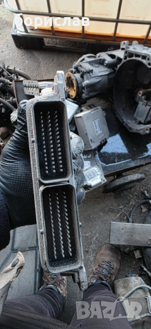 Компютър за Дачия Логан , снимка 2 - Части - 52998742