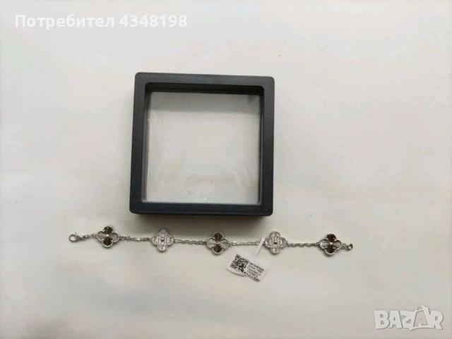 Van Cleef & Arpels, снимка 4 - Гривни - 53903532