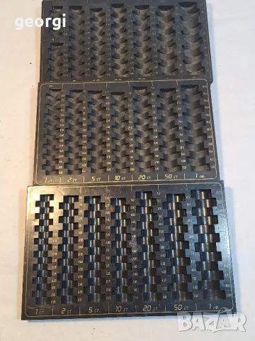 монетник  за монети до 1 и 2 лева   18/1