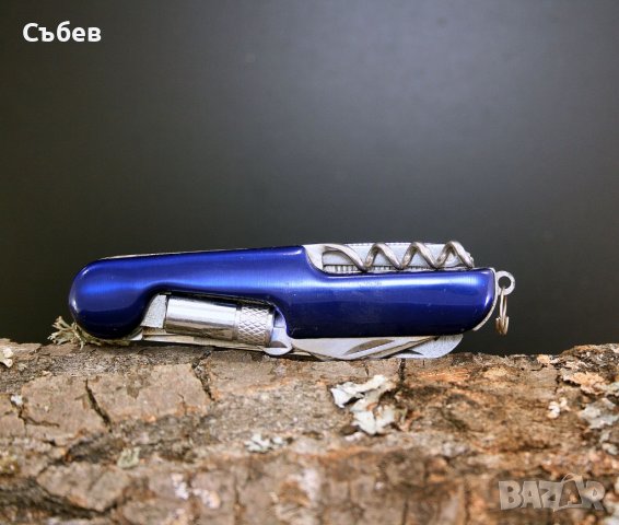 Туристическо джобно ножче с фенерче и 10 приставки, снимка 1 - Ножове - 40026233