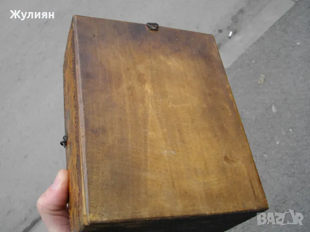 СТАРА ДЪРВЕНА КУТИЯ ЗА ЧАСОВНИК, снимка 4 - Антикварни и старинни предмети - 48978159