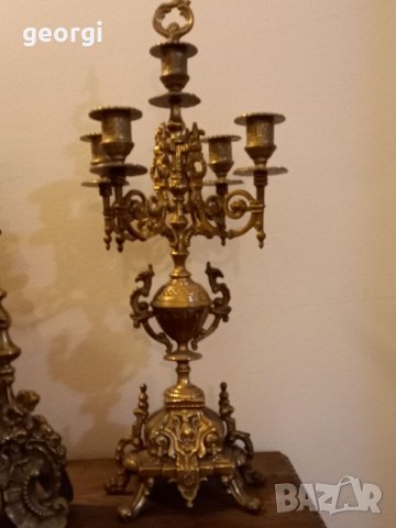 Масивен бронзов механичен часовник с два свещника петици, снимка 7 - Декорация за дома - 38791362