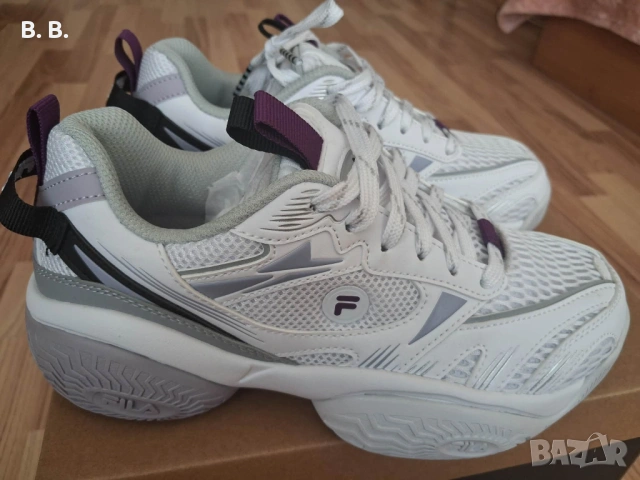 Дамски маратонки Fila, снимка 4 - Маратонки - 54135778