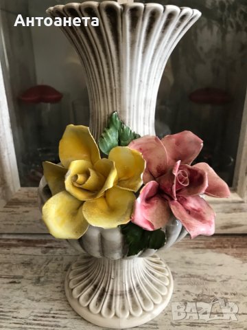 Порцеланова Кошница с цветя на Bassano Италия , снимка 4 - Вази - 38324154
