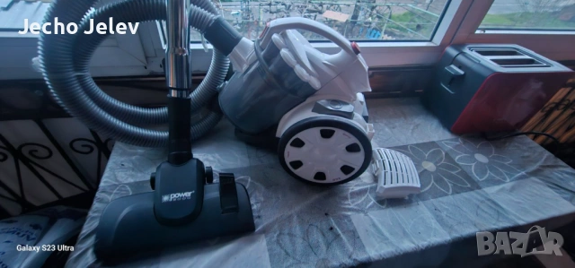 прахосмукачка Clatronic BS 1308, снимка 2 - Прахосмукачки - 54257784