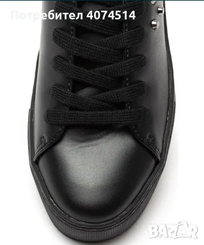 Обувки Guess, снимка 5 - Дамски ежедневни обувки - 49038351