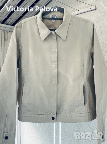  Vintage Laura Ashley - класическо яке в стил 'Quiet Luxury"