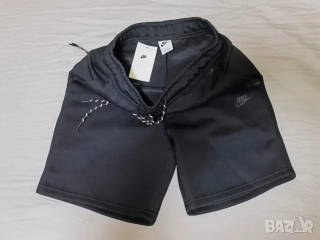 Nike Tech Fleece Къси Гащи, снимка 3 - Спортни дрехи, екипи - 50253002