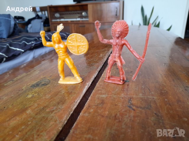 Стари фигурки Индианци, снимка 2 - Колекции - 35650369