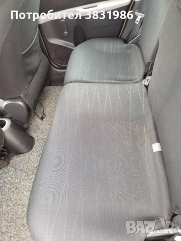 Продавам TOYOTA YARIS 2006 1,4 D4D 90 к. Автомат , снимка 8 - Автомобили и джипове - 54184620