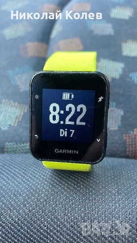 Часовник Garmin Forerunner 35