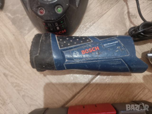 Комплект инструменти BOSCH 10,8V, снимка 4 - Винтоверти - 52918543