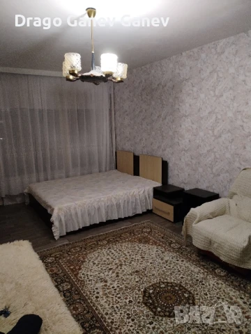 Апартамент под наем. 