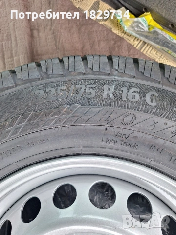 Бусови гуми 225/75/16С от Мерцедес Спринтер ; цена 1500€ за 5бр., снимка 4 - Гуми и джанти - 53273607