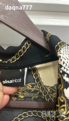 Ефектна блуза с размер S на Ginatricot, снимка 2 - Тениски - 49420042