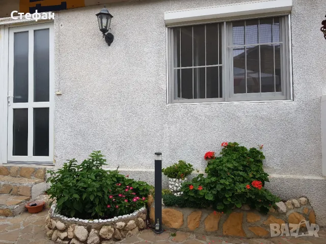 Продавам КЪЩА Етаж 1 гр. Аксаково Варна 165кв.м. 375кв Двор ЦЕНТЪР!, снимка 2 - Къщи - 47762749