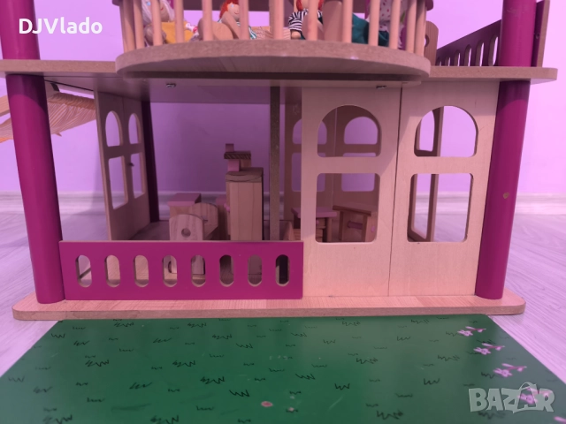 Масивна детска дървена къща за кукли, снимка 2 - Играчки за стая - 51970665