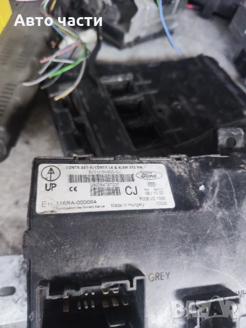 8V51-15K600-CJ комфорт модул FORD FIESTA F005V01086, снимка 2 - Части - 50784181