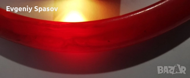 Ретро Гривна Фатуран Истински Бакелит от 1950те Червен Черешов цвят шарка при осветяване, снимка 17 - Гривни - 51949533