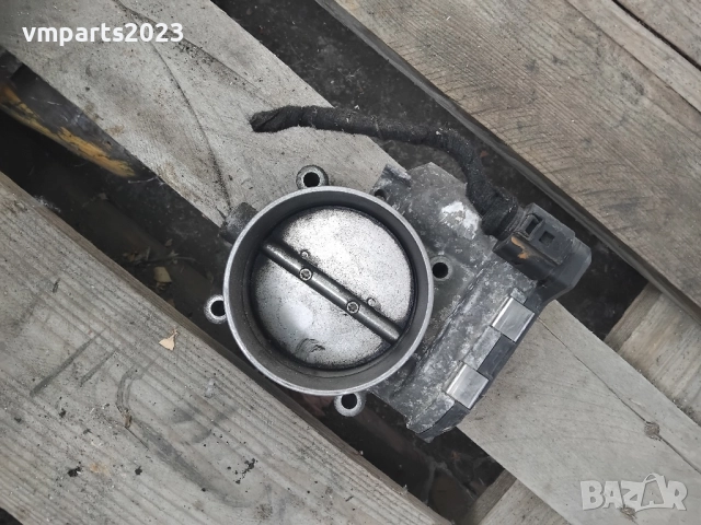 Дросел Audi A8 D3 4.2 BFM 335кс, снимка 2 - Части - 51713951