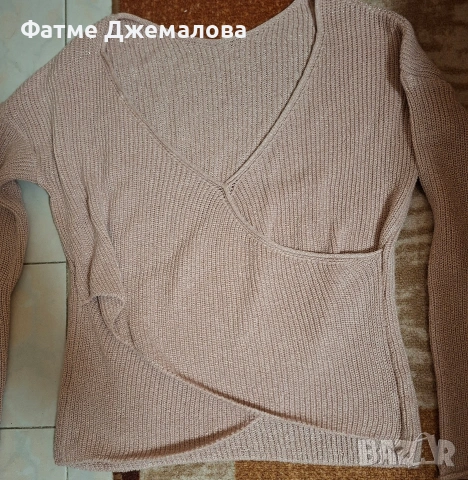 Дамски тънък пуловер