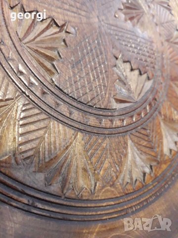 Дърворезбована декоративна чиния., снимка 3 - Декорация за дома - 31304759