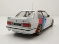 BMW M3 E30 1989 - мащаб 1:24 на Whitebox моделът е нов в кутия, снимка 2