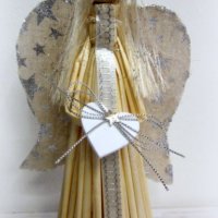 Коледен ангел от слама, снимка 3 - Коледни подаръци - 31115345