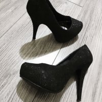 НОВИ дамски елегантни обувки, снимка 2 - Дамски обувки на ток - 30561515