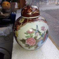 Сатцума Satsuma стара ваза буркан с капак порцелан печат, снимка 1 - Антикварни и старинни предмети - 44481138