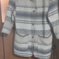 Дамско палто с етно мотиви, снимка 1 - Палта, манта - 31132328