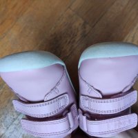 Бебешки обувки Clarks 21 номер, снимка 4 - Бебешки обувки - 40774475