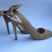 Обувки на висок ток Carven телесен велур н.38, снимка 7 - Дамски обувки на ток - 29562495