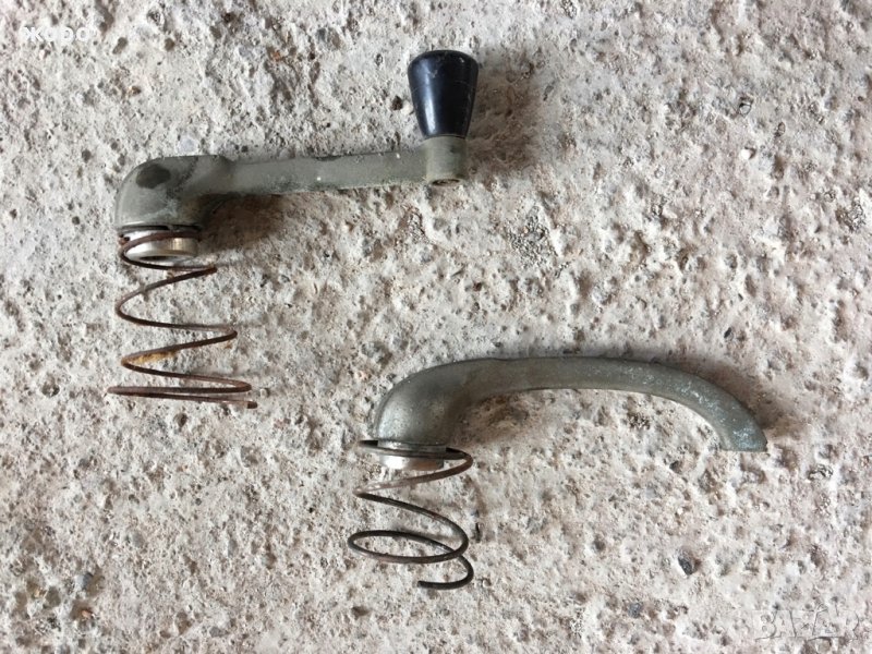 Части от врата на Опел , снимка 1